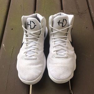 2017 Nike Hyperdunk